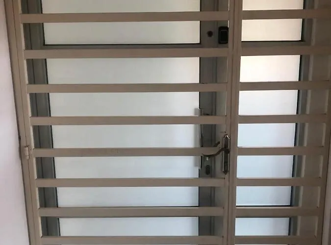 The Ceo Suites
